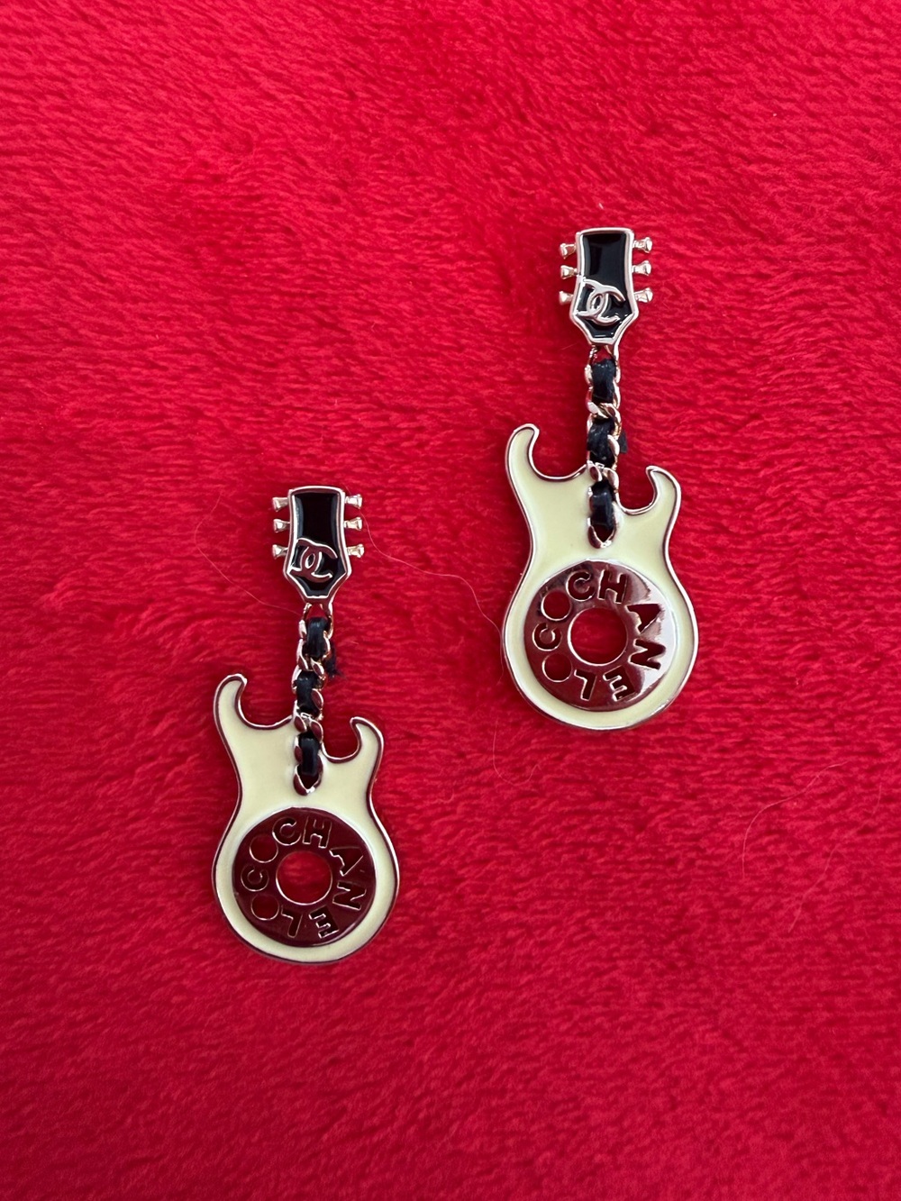 Rockstar Guitar CC 18k Gold Earrings